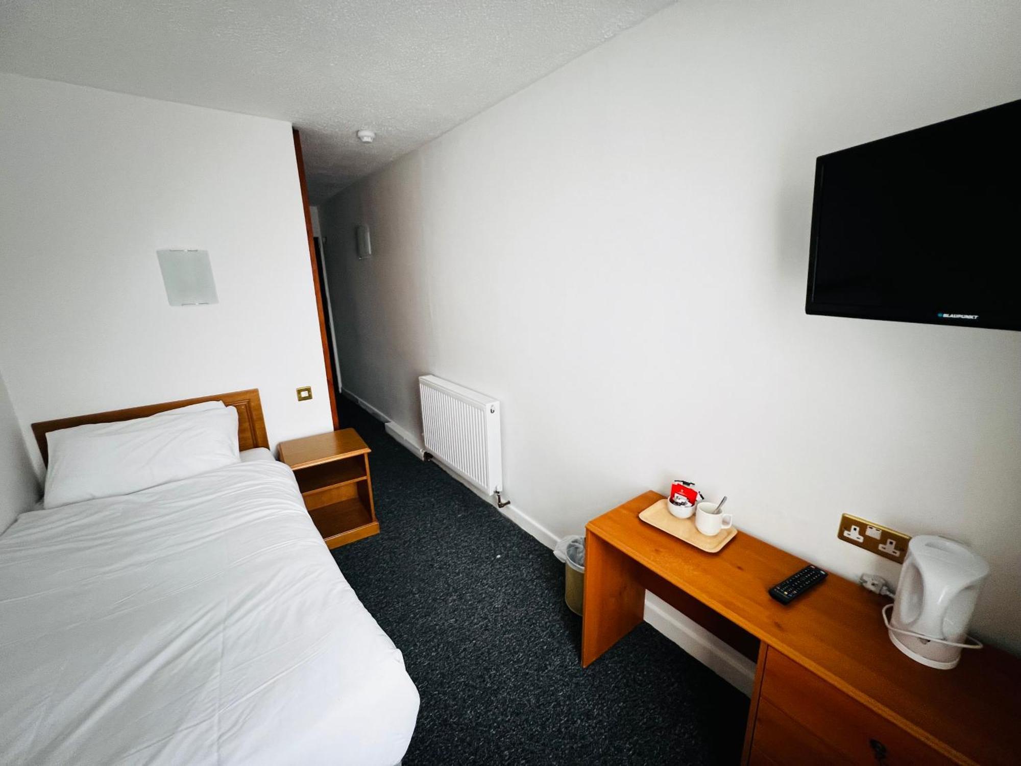 Ox Hotel Carlisle Карлайл Екстериор снимка